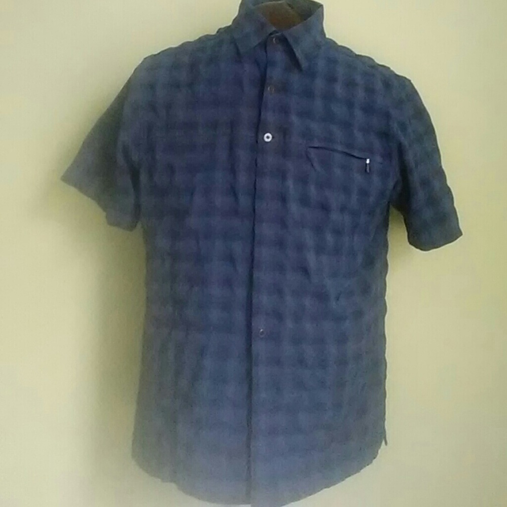 Mens Button Down Checkered Outfitter Shirt